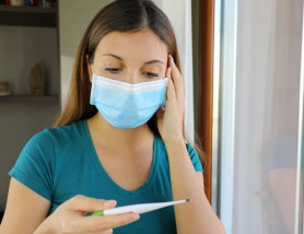 Care sunt semnele care indică că e posibil să fi avut COVID-19 și să nu fi știut. Ce spun experții